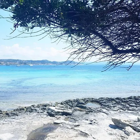 Bed & Breakfast Unique Art