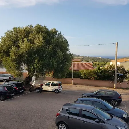 Unique Art Alojamento de Acomodação e Pequeno-almoço Santa Teresa Gallura